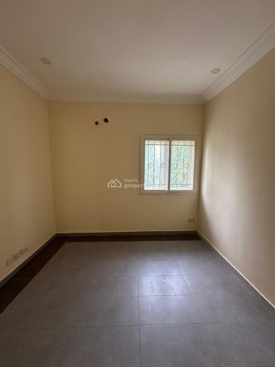 Well Built 2bedroom Apartment, Lekki Phase 1 Lagos, Lekki Phase 1, Lekki, Lagos, Flat / Apartment for Rent