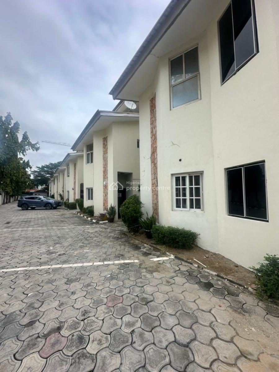 Well Renovated Self Service 3bedroom Terrace Duplex with a Bq, Oniru, Victoria Island (vi), Lagos, Terraced Duplex for Rent
