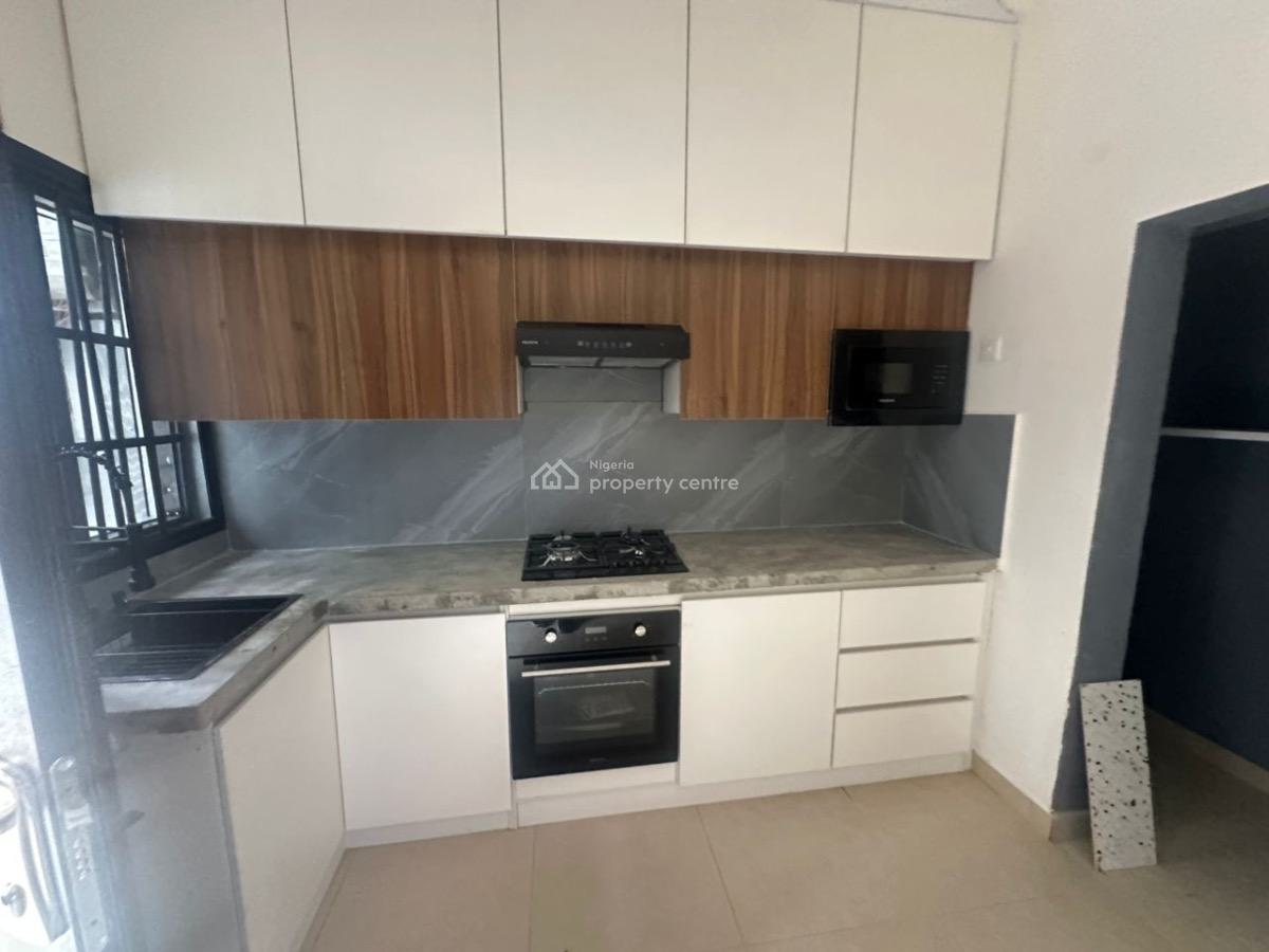 Well Renovated Self Service 3bedroom Terrace Duplex with a Bq, Oniru, Victoria Island (vi), Lagos, Terraced Duplex for Rent