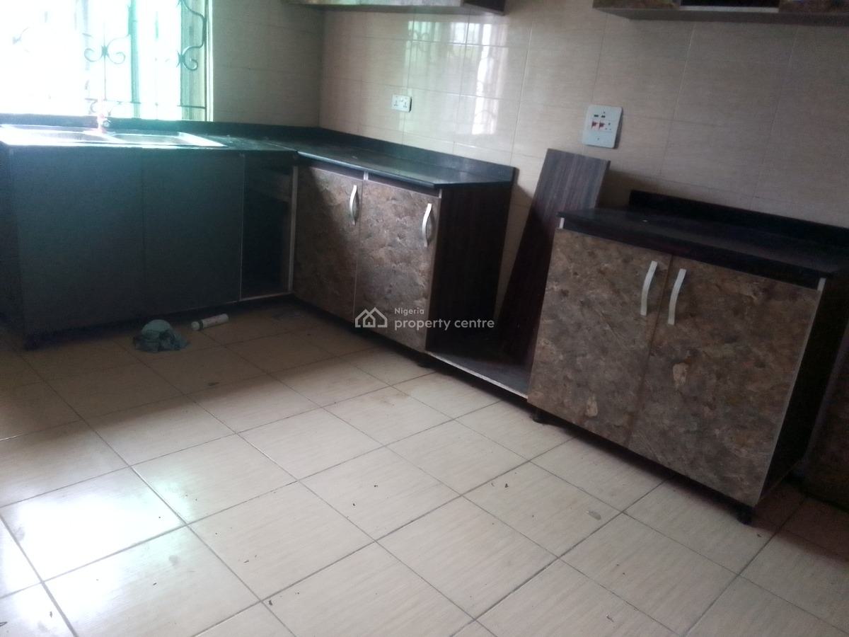 Spacious Luxury 3 Bedroom Flat with Excellent Features, Meadow View Estate, Ogombo, Ajah, Lagos, Flat / Apartment for Rent
