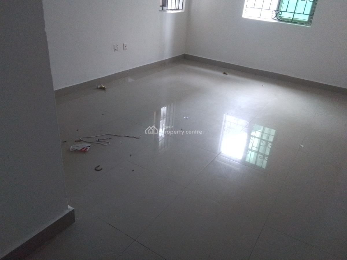 Spacious Luxury 3 Bedroom Flat with Excellent Features, Meadow View Estate, Ogombo, Ajah, Lagos, Flat / Apartment for Rent