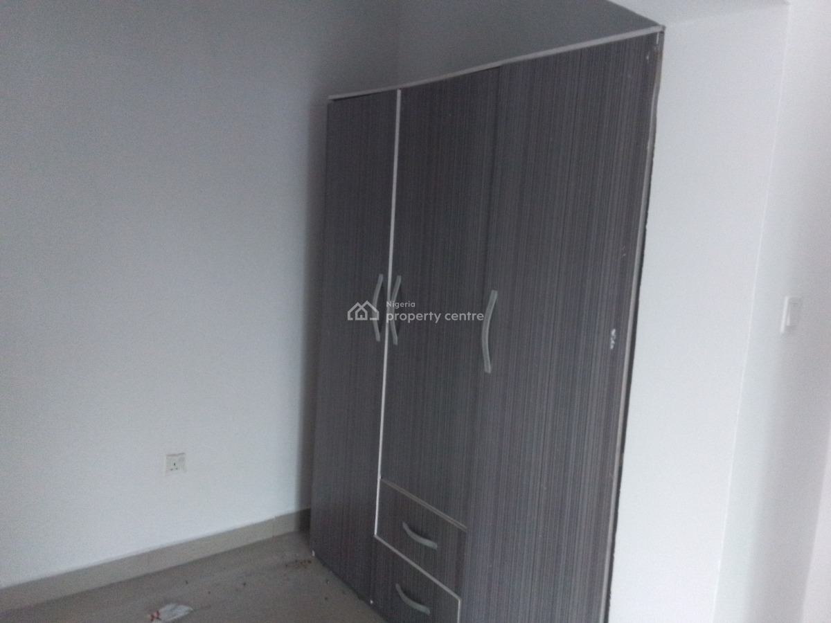 Spacious Luxury 3 Bedroom Flat with Excellent Features, Meadow View Estate, Ogombo, Ajah, Lagos, Flat / Apartment for Rent