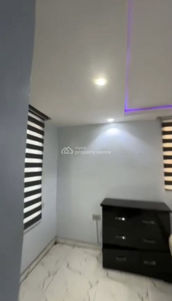 a Room and a Parlor, Okesuna Street, Jibowu, Yaba, Lagos, Mini Flat (room and Parlour) for Rent