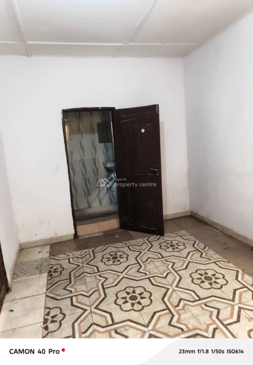 Lovely Miniflat, Off Babs Animashaun, Bode Thomas, Surulere, Lagos, Mini Flat (room and Parlour) for Rent