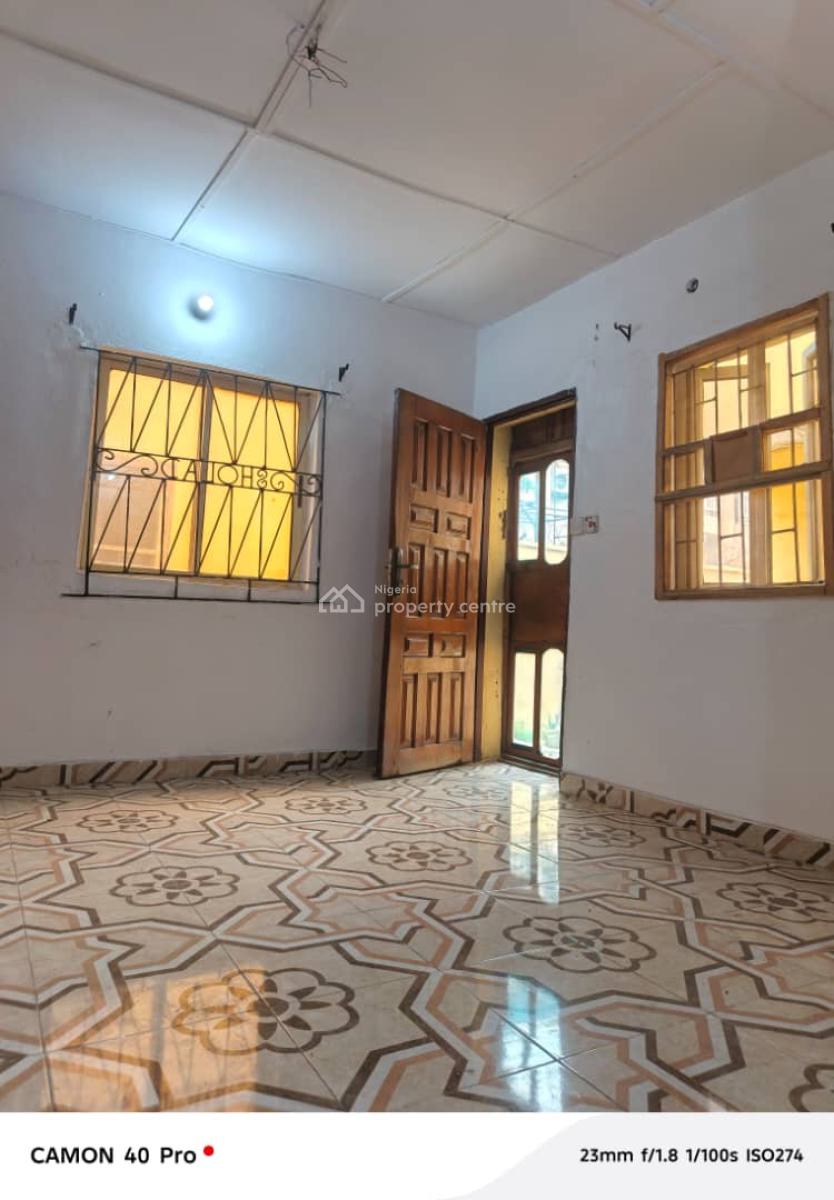 Lovely Miniflat, Off Babs Animashaun, Bode Thomas, Surulere, Lagos, Mini Flat (room and Parlour) for Rent
