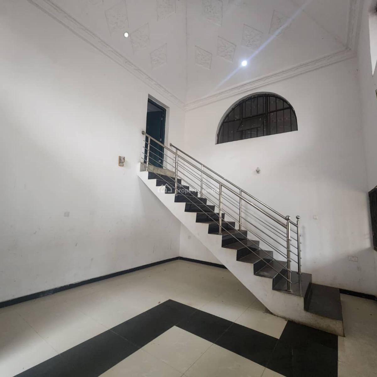 5 Bedroom Semi Detached Duplex, Peace and Progress Estate, Akobo, Ibadan, Oyo, Block of Flats for Sale