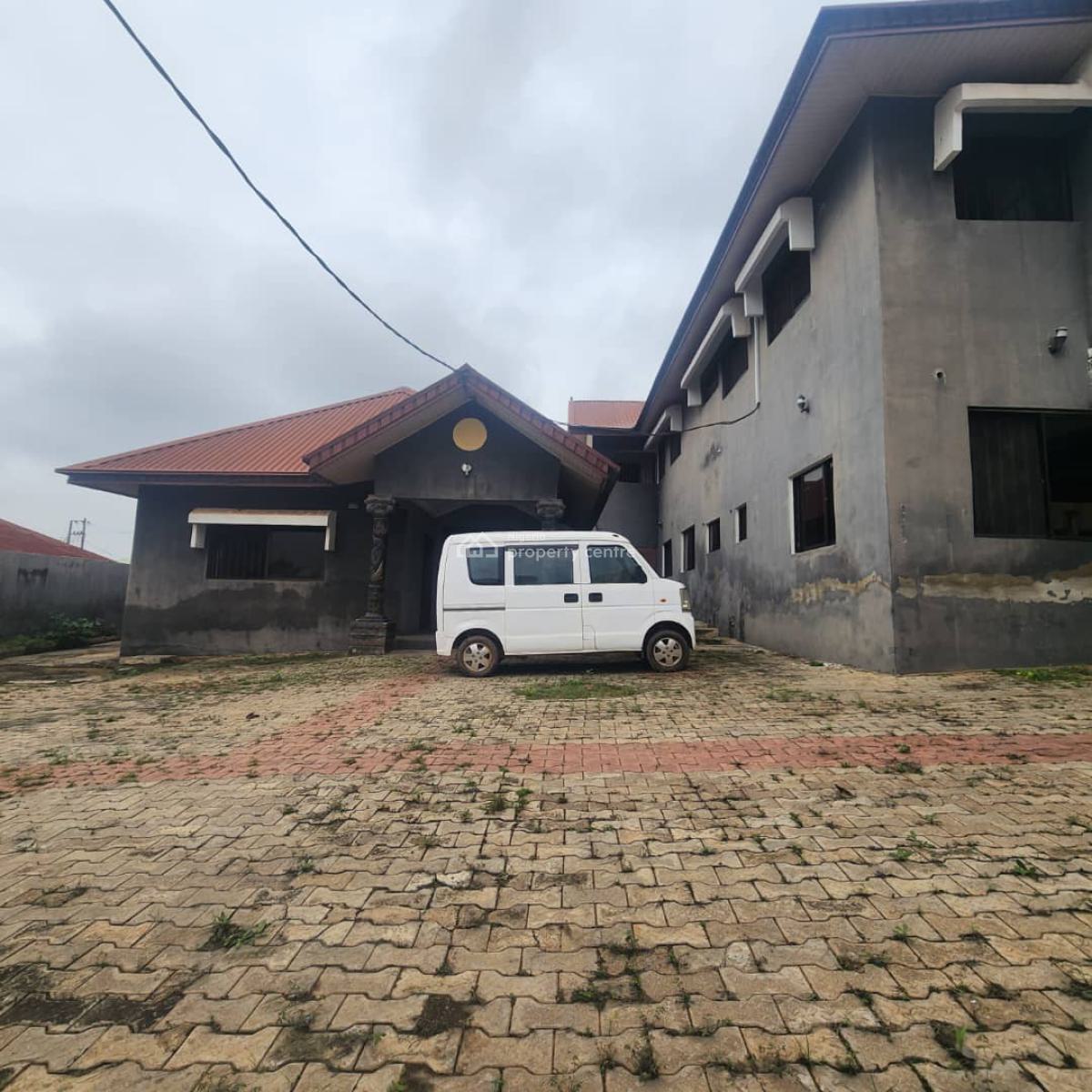 5 Bedroom Semi Detached Duplex, Peace and Progress Estate, Akobo, Ibadan, Oyo, Block of Flats for Sale