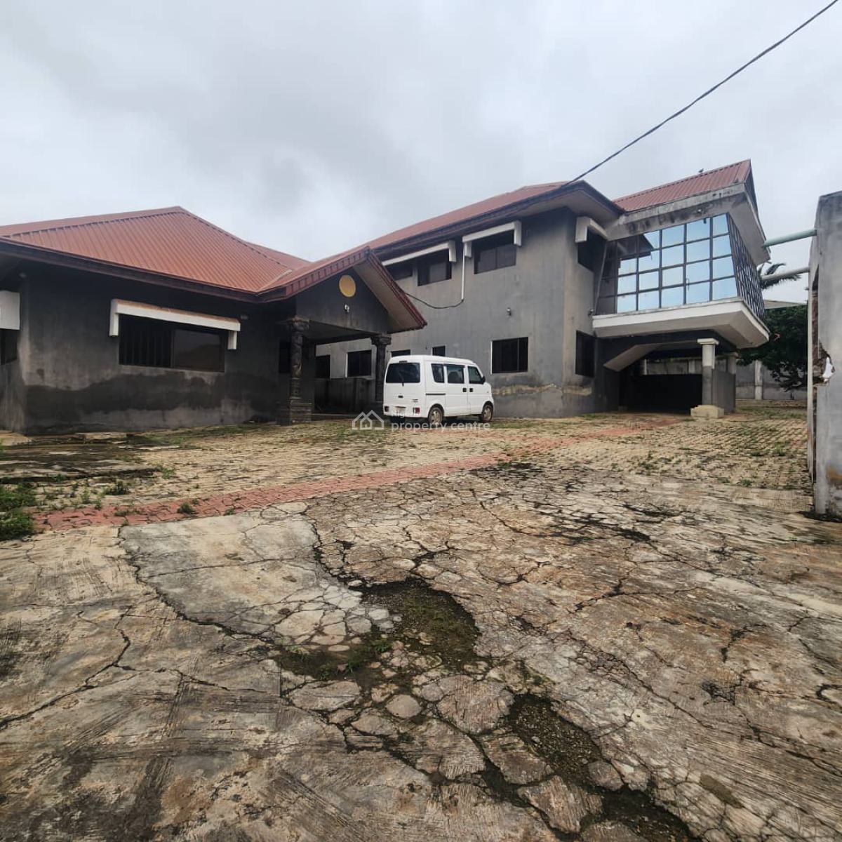 5 Bedroom Semi Detached Duplex, Peace and Progress Estate, Akobo, Ibadan, Oyo, Block of Flats for Sale