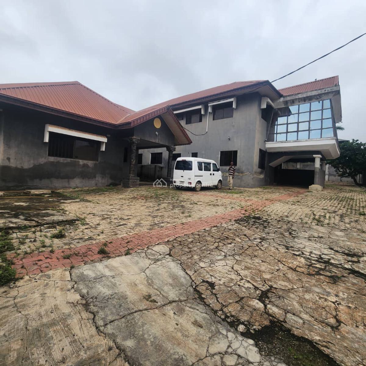 5 Bedroom Semi Detached Duplex, Peace and Progress Estate, Akobo, Ibadan, Oyo, Block of Flats for Sale