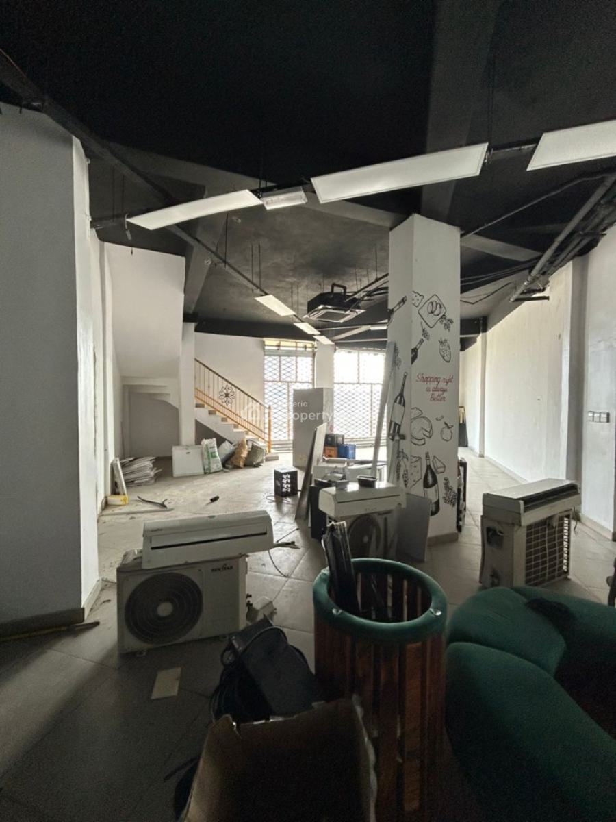 440 Square Meters on Ground Floor Good for Shop/office/super Maket, Oniru, Victoria Island (vi), Lagos, Office Space for Rent