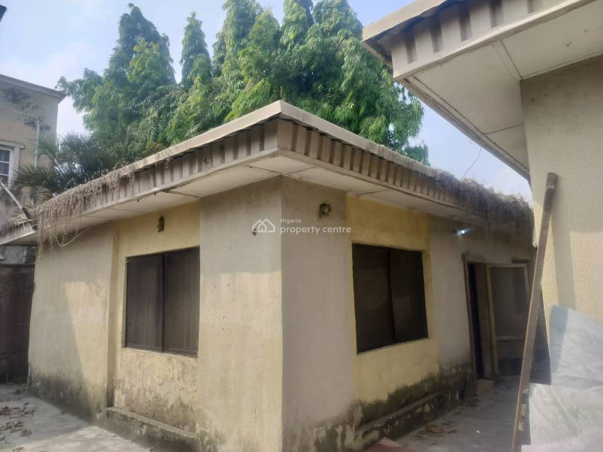 3 Units of 3 Bedroom Bedroom Bungalows, Mobil Road, Ilaje, Ajah, Lagos, Detached Bungalow for Sale