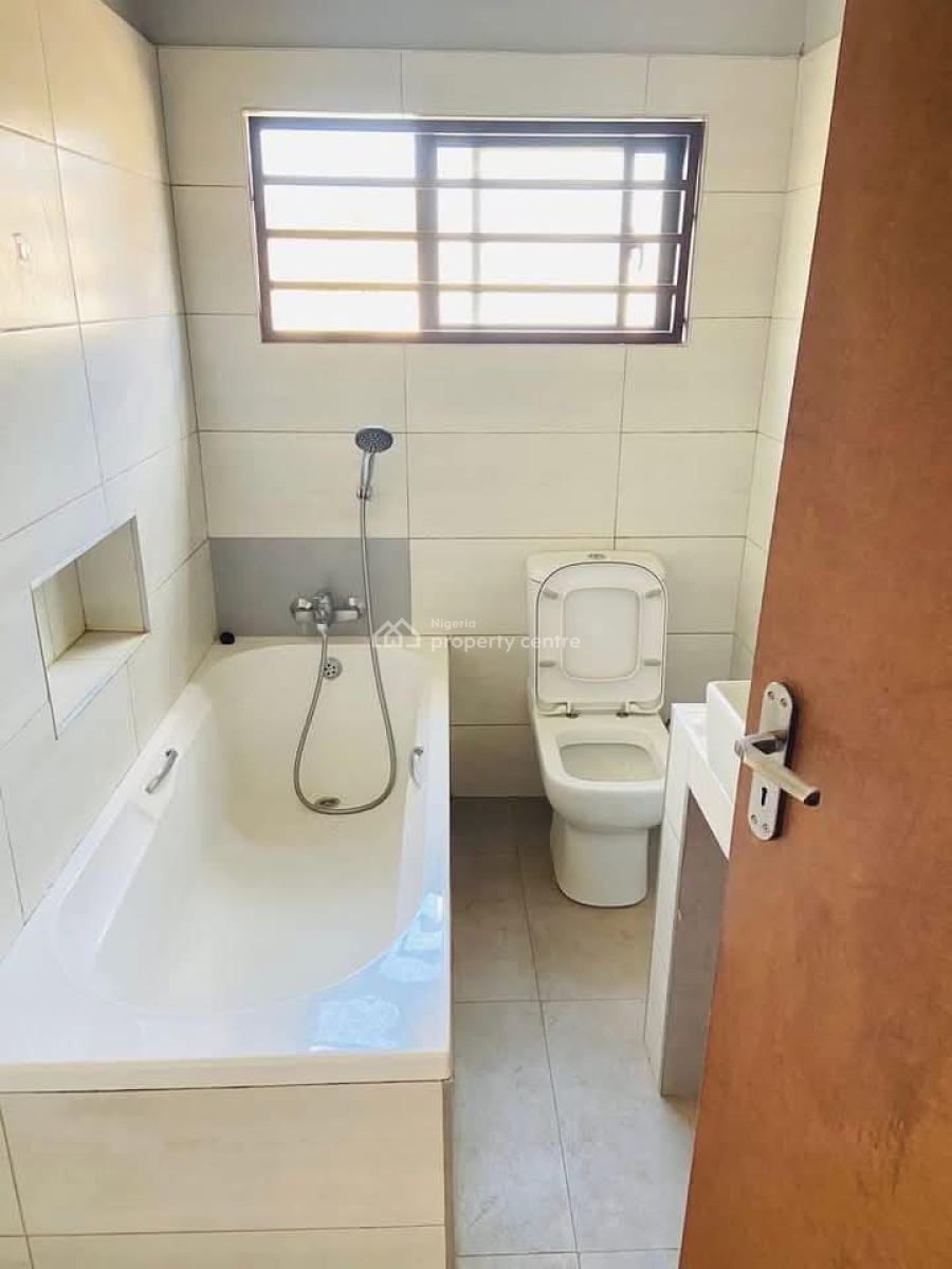 2 Bedroom Flat, Lagos Island, Lagos, House for Sale