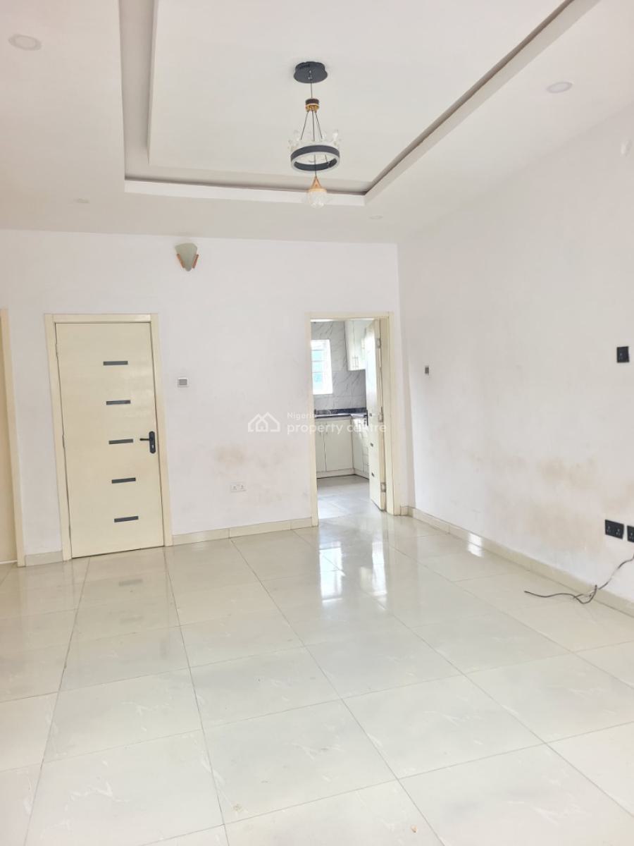 *sharp Standard Ensuit 2 Bedroom Apartment, in a Secured Est, Badore, Ajah, Lagos, Flat / Apartment for Rent