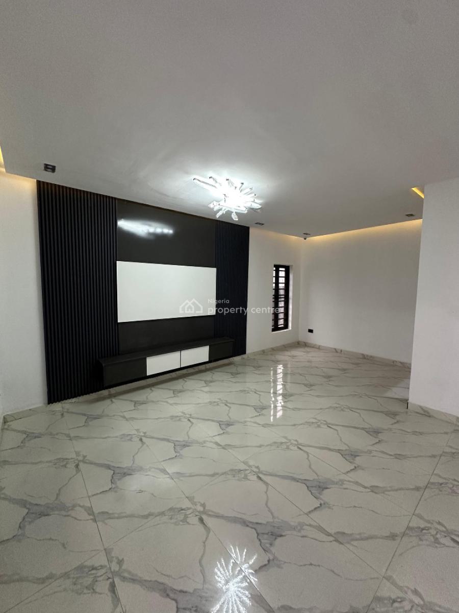 Excellent 3 Bedroom Terrace Duplex with Large Space and Bq, Ikota, Lekki, Lagos, Terraced Duplex for Sale