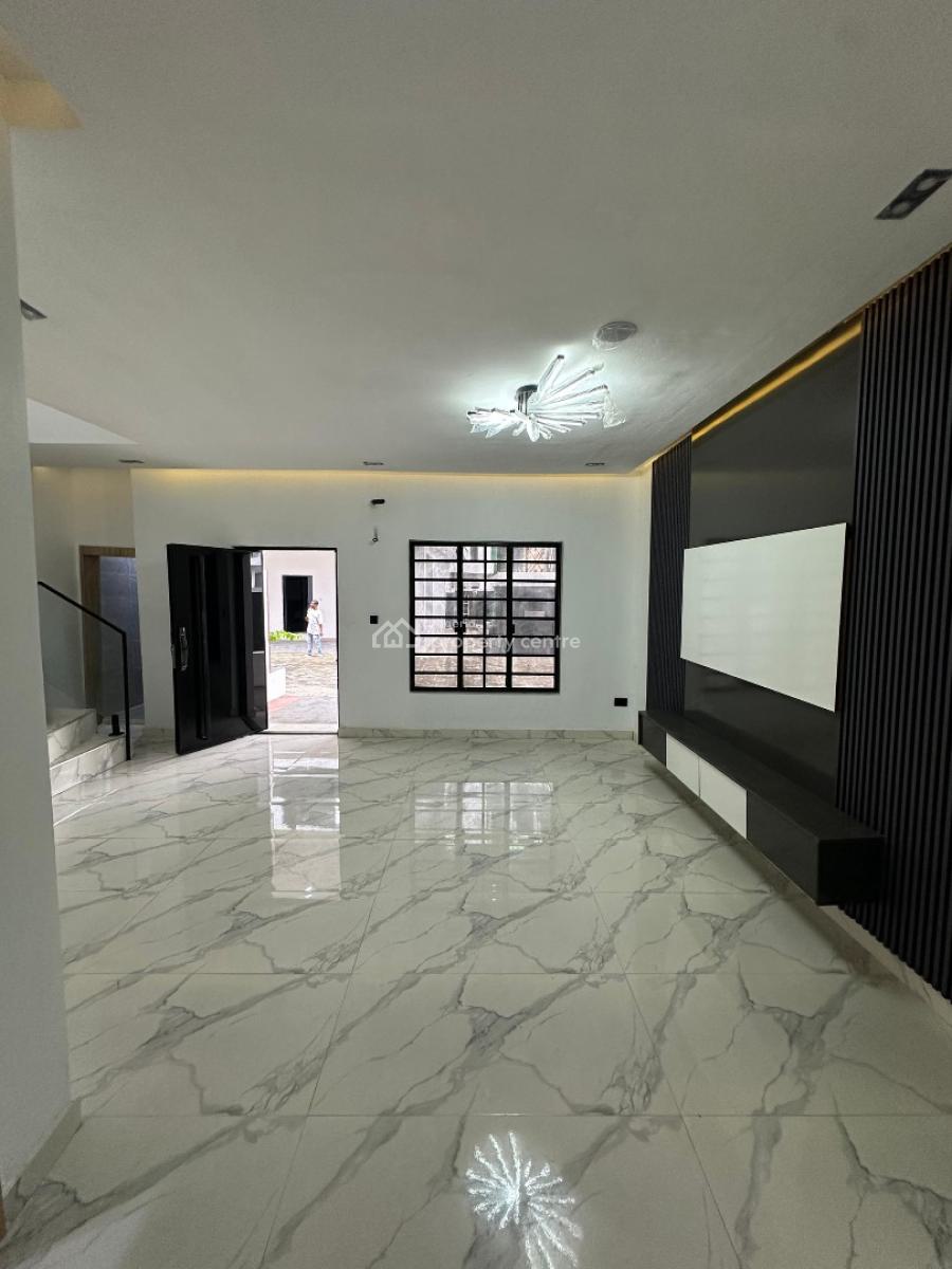 Excellent 3 Bedroom Terrace Duplex with Large Space and Bq, Ikota, Lekki, Lagos, Terraced Duplex for Sale