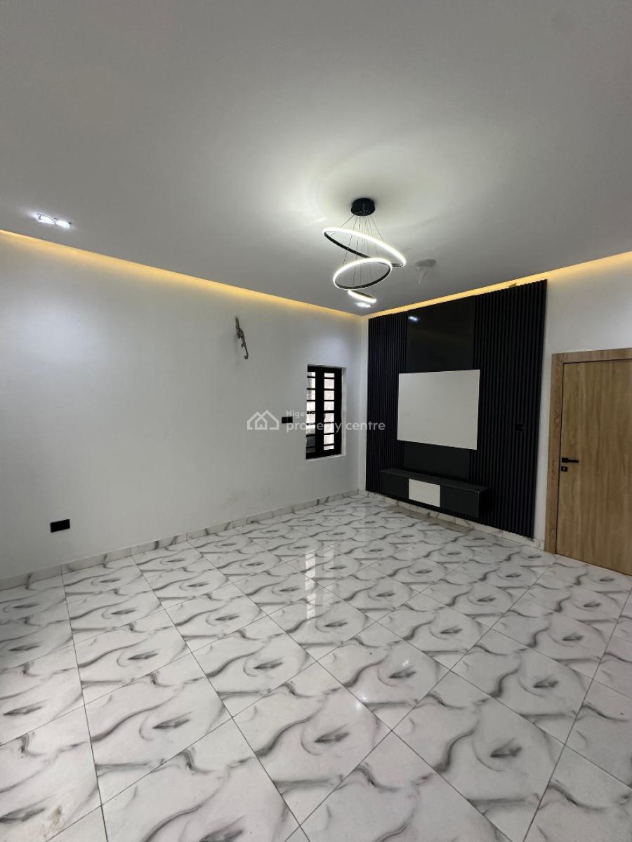Excellent 3 Bedroom Terrace Duplex with Large Space and Bq, Ikota, Lekki, Lagos, Terraced Duplex for Sale