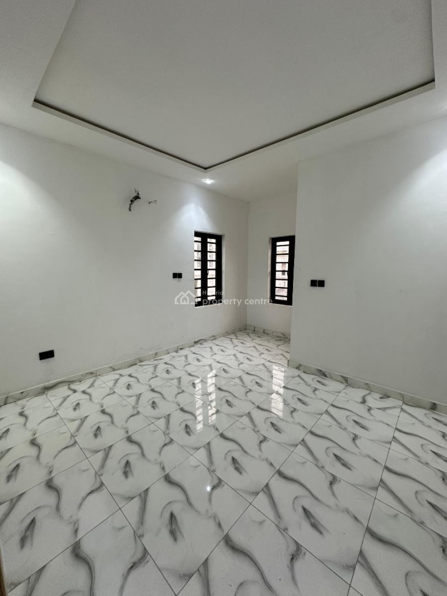 Excellent 3 Bedroom Terrace Duplex with Large Space and Bq, Ikota, Lekki, Lagos, Terraced Duplex for Sale