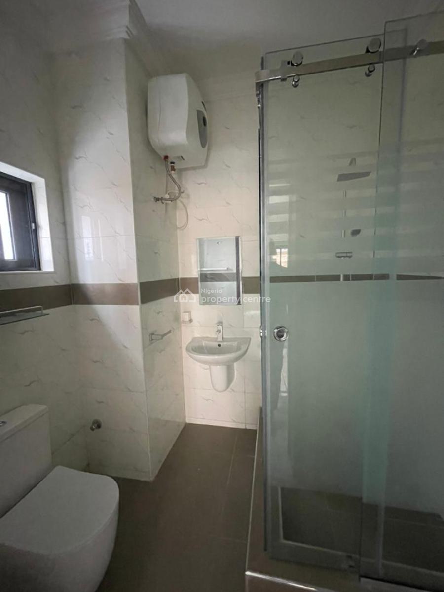 Newly Built 3 Bedroom Apartment, Lekki Phase 1, Lekki, Lagos, Flat / Apartment for Rent