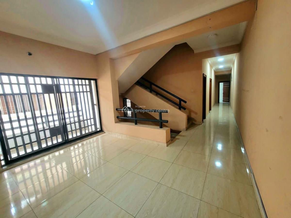 4-bedroom Semi-detached House with a Room Bq, Lekki Lagos, Lekki Phase 1, Lekki, Lagos, Semi-detached Duplex for Rent