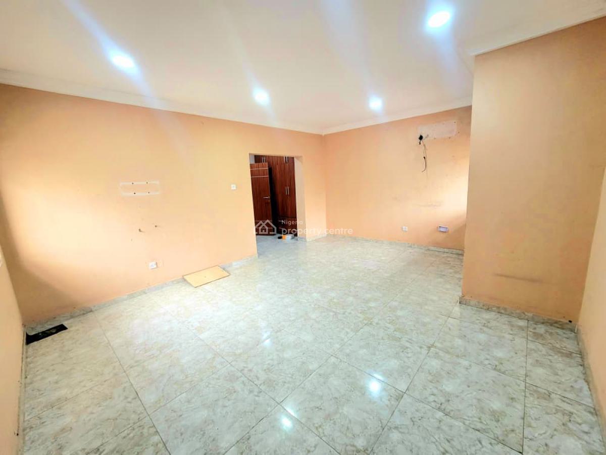 4-bedroom Semi-detached House with a Room Bq, Lekki Lagos, Lekki Phase 1, Lekki, Lagos, Semi-detached Duplex for Rent