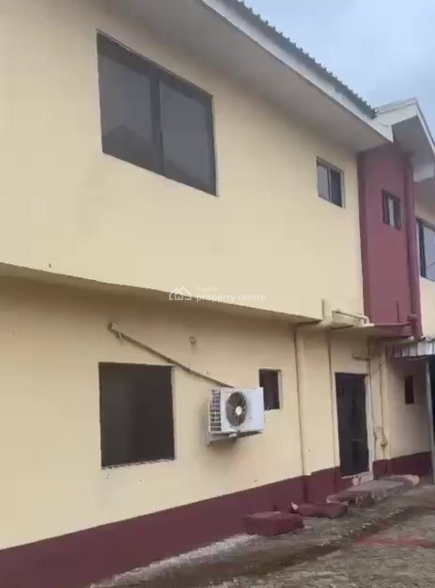 5 Masters Bedrooms Duplex & a Room Bq 80ft By 90ft Land, Akhionbare Road, Gra, Benin City, Benin, Oredo, Edo, Terraced Duplex for Sale