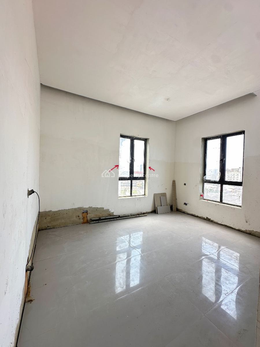 Luxurious 2 Bedroom Penthouse, Admiralty Rd, Lekki Phase 1, Lekki, Lagos, Flat / Apartment for Sale