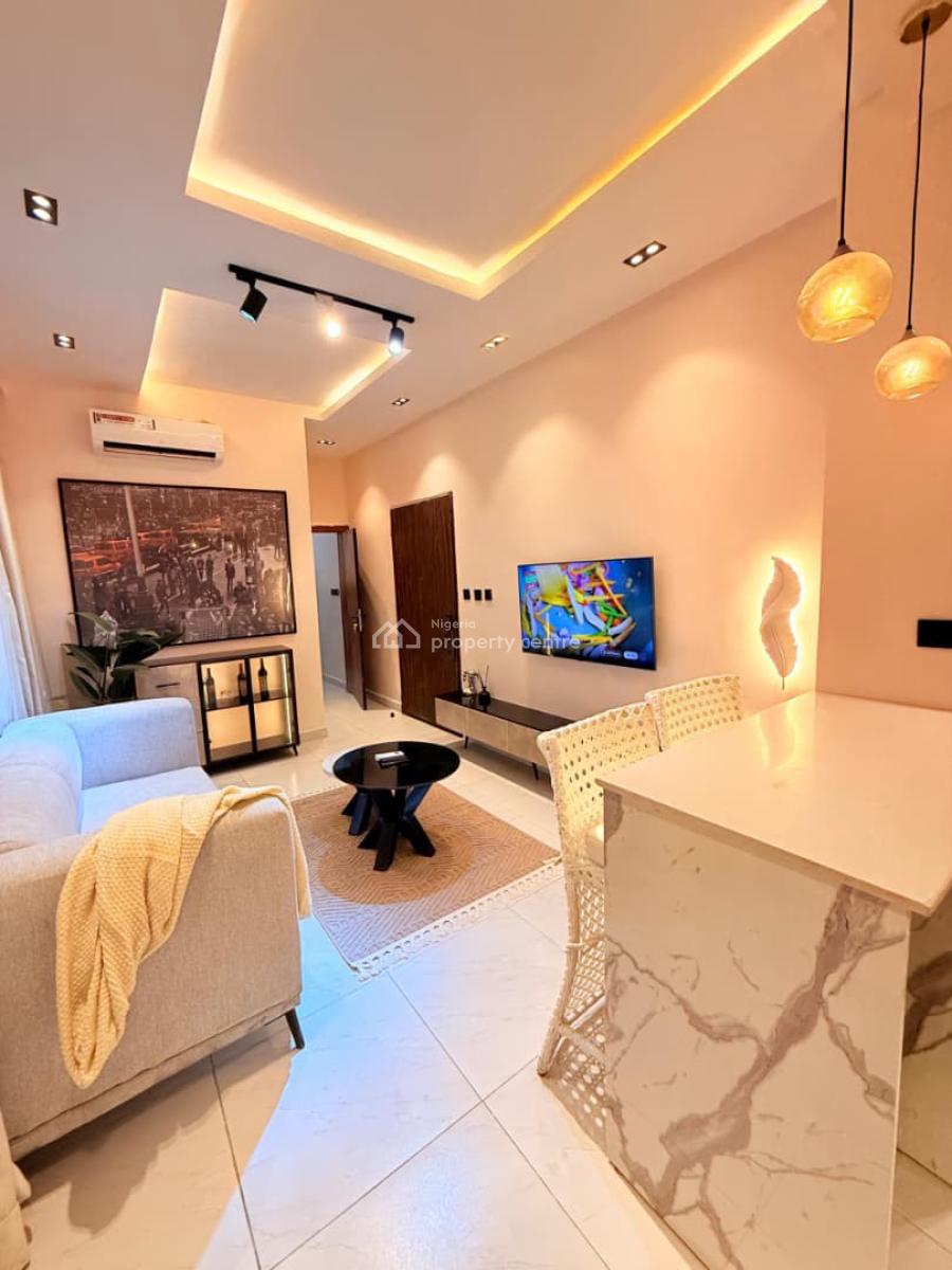 Beautiful 1-bedroom Apartment with Swimming Pool and Gym, Ikate, Lekki, Lagos, Flat / Apartment Short Let