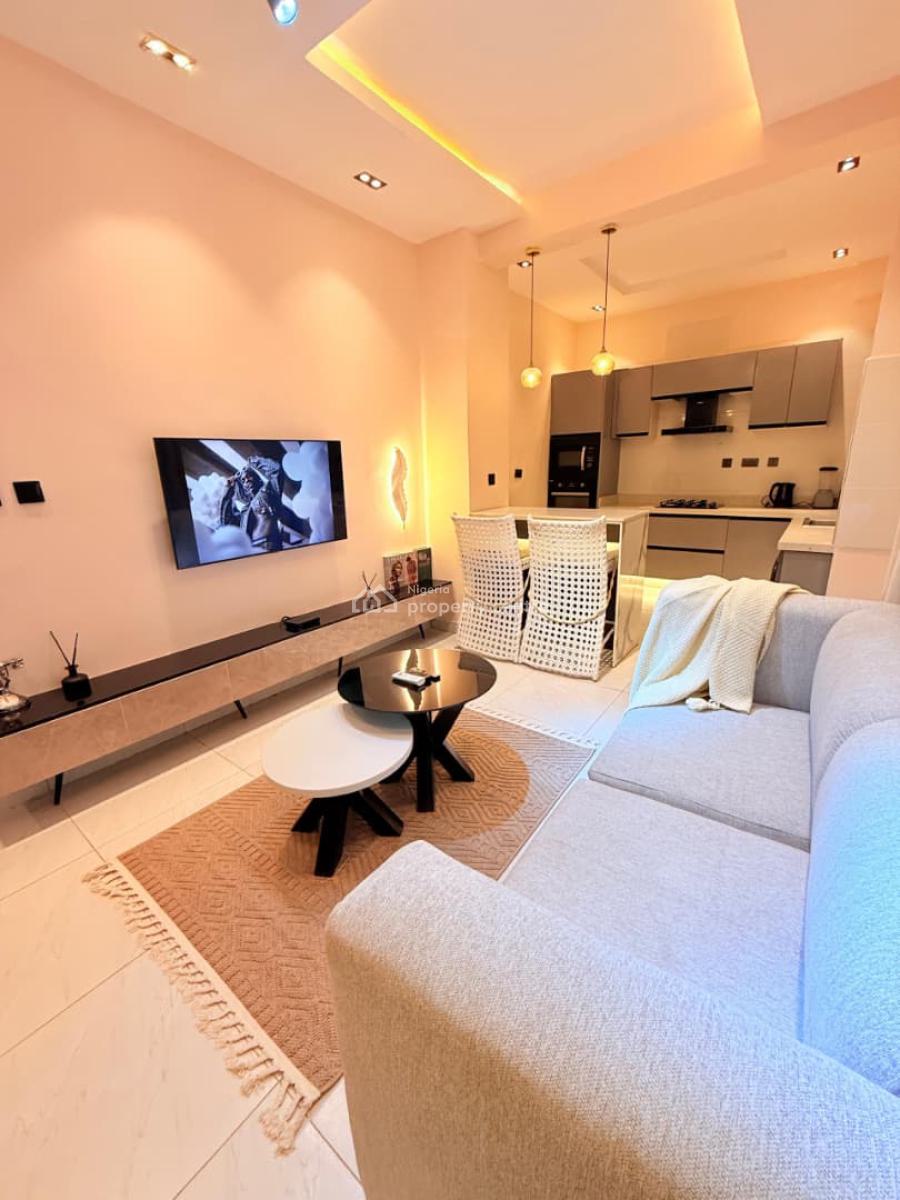 Beautiful 1-bedroom Apartment with Swimming Pool and Gym, Ikate, Lekki, Lagos, Flat / Apartment Short Let