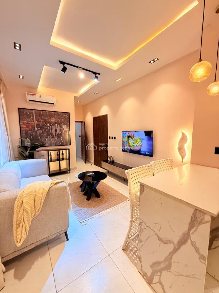 Beautiful 1-bedroom Apartment with Swimming Pool and Gym, Ikate, Lekki, Lagos, Flat / Apartment Short Let
