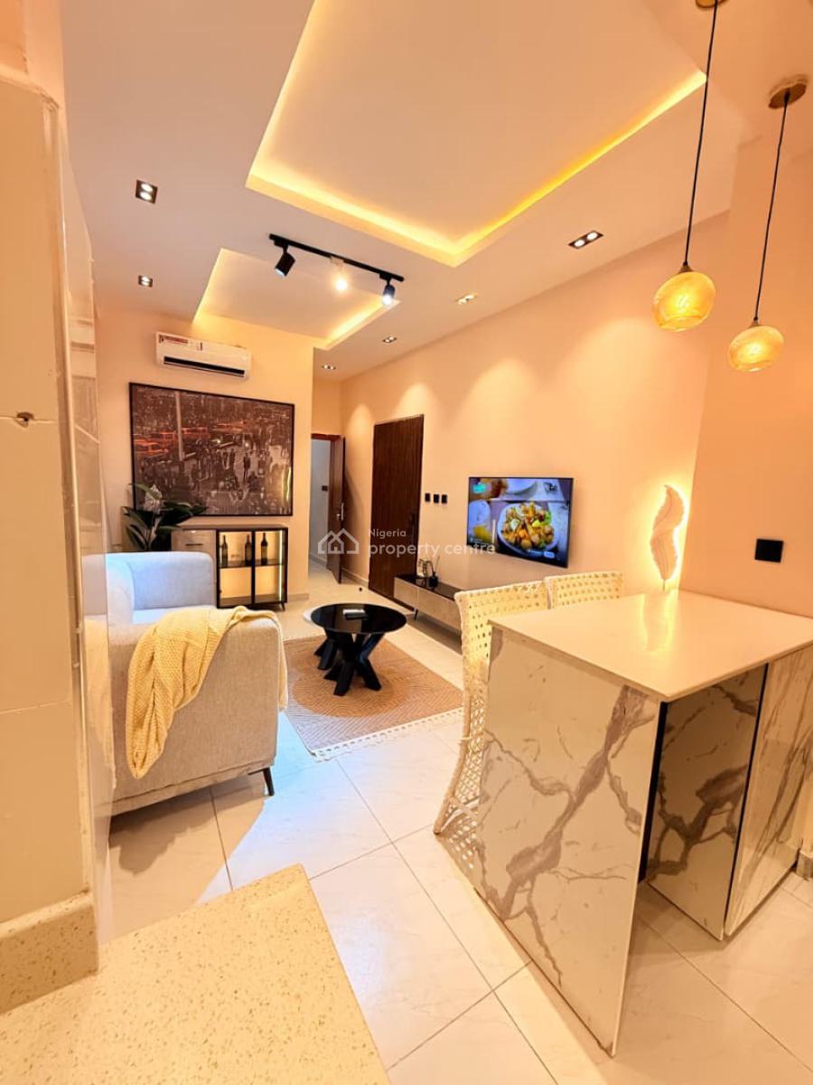 Beautiful 1-bedroom Apartment with Swimming Pool and Gym, Ikate, Lekki, Lagos, Flat / Apartment Short Let