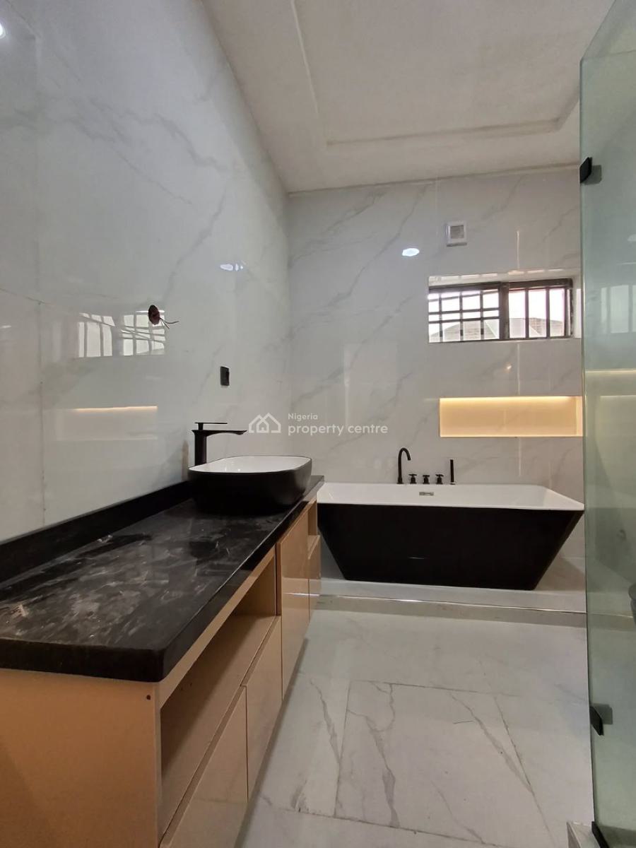Exquisitely Built Master Piece of 5 Bedrooms Fully Detached Duplex, Chevron, Lekki, Lagos, Detached Duplex for Sale