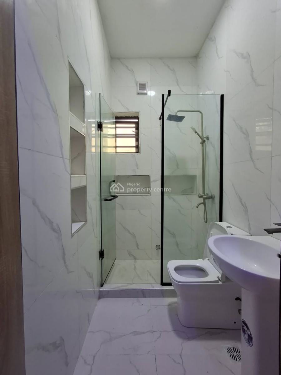 Exquisitely Built Master Piece of 5 Bedrooms Fully Detached Duplex, Chevron, Lekki, Lagos, Detached Duplex for Sale
