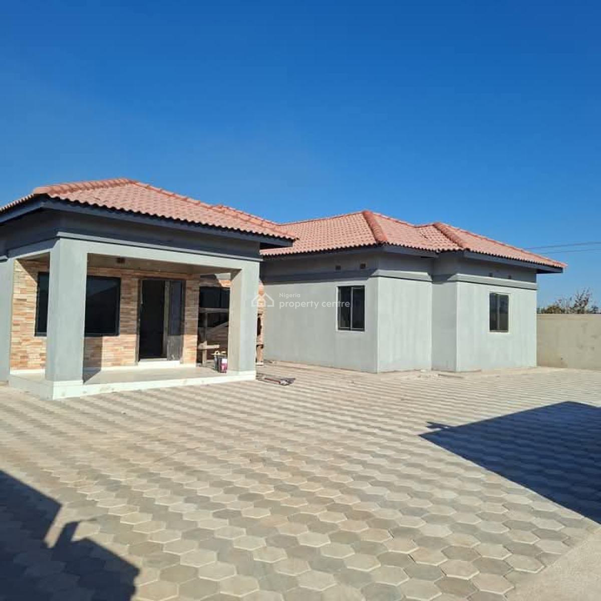 5 Bedroom Detached Bungalow with Bq, Ilasamaja, Mushin, Lagos, Detached Bungalow for Sale