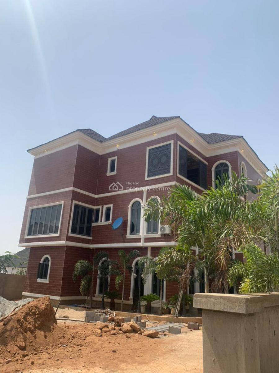 Tastefully Finished 8 Bedrooms Mansion, Guzape District, Abuja, Detached Duplex for Sale