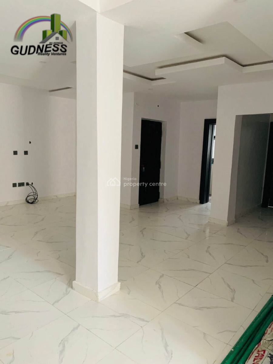 2 Bedroom Apartment in a Secured Estate, New Road, Igbo Efon, Lekki, Lagos, Flat / Apartment for Rent