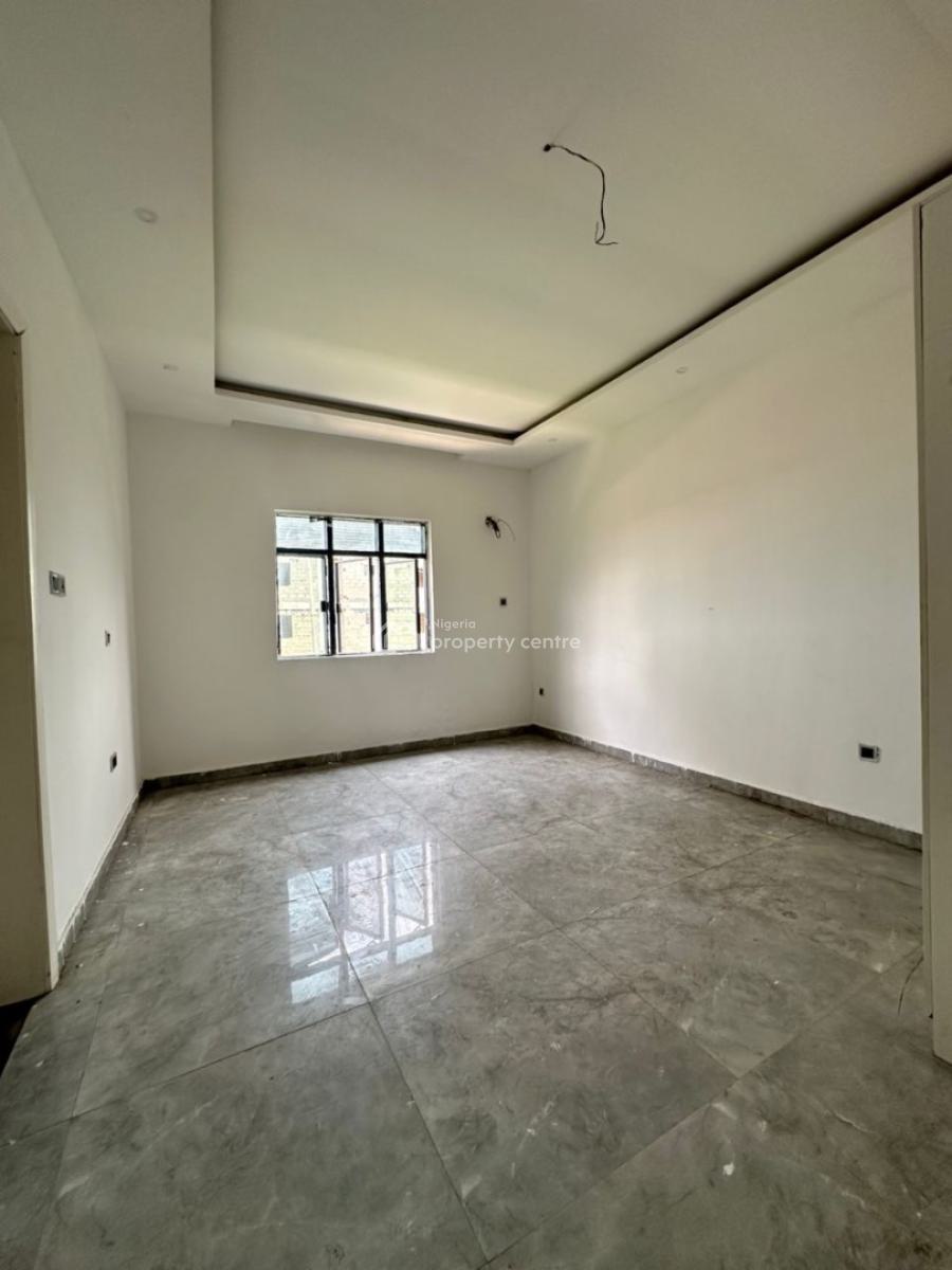 Beautiful 5 Bedroom Semi-detached Duplex with Bq, in a Secured Estate, Ikate, Lekki, Lagos, Semi-detached Duplex for Sale