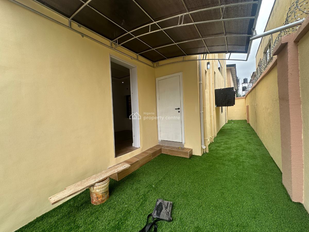 3 Bedroom Duplex, Off International Airport Road Ajao Estate, Isolo, Lagos, Detached Duplex for Rent