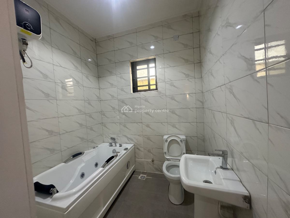 3 Bedroom Duplex, Off International Airport Road Ajao Estate, Isolo, Lagos, Detached Duplex for Rent