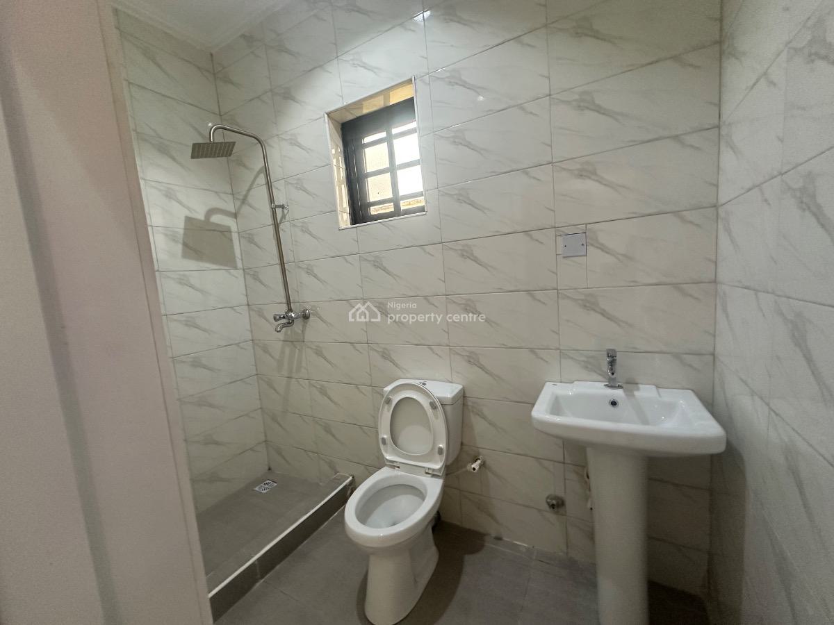 3 Bedroom Duplex, Off International Airport Road Ajao Estate, Isolo, Lagos, Detached Duplex for Rent