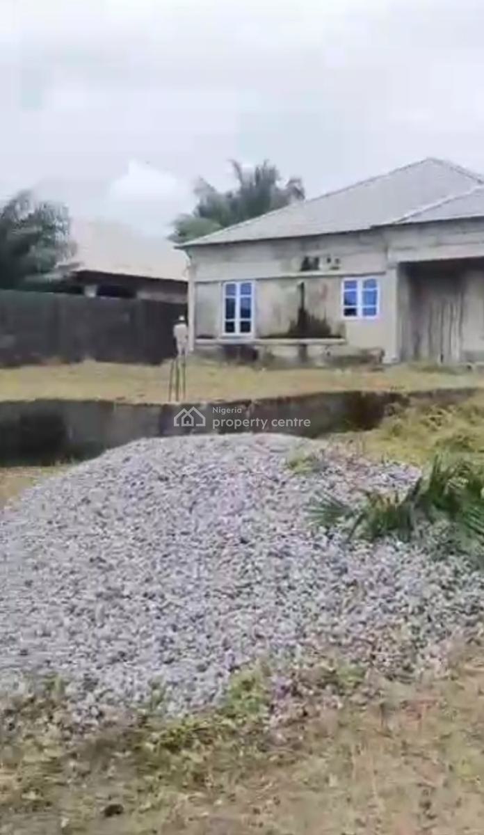 Distress Carcass 3 Bedrooms Bungalow House, Onosa, Ibeju Lekki, Lagos, Detached Bungalow for Sale
