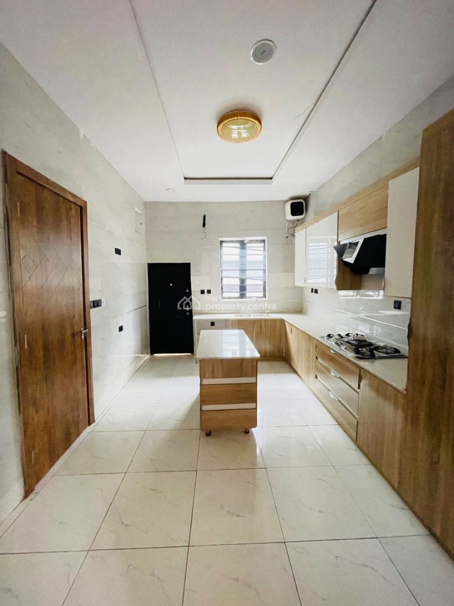 5 Bedroom Detached House, Chevron, 2nd Toll Gate, Lekki, Lagos, Detached Duplex for Sale