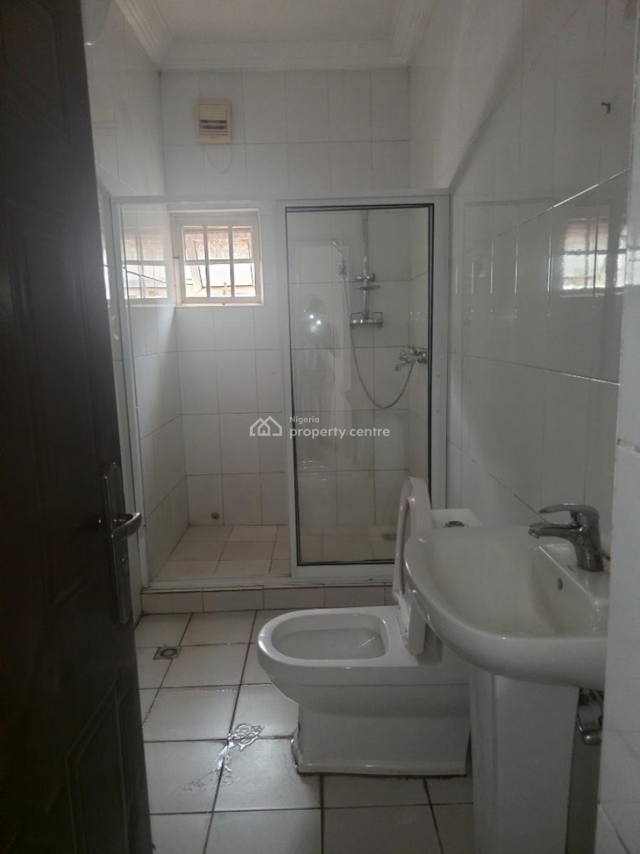 Newly Renovated & Spacious 3 Bedroom Block of Flat, Wuye, Abuja, Flat / Apartment for Rent