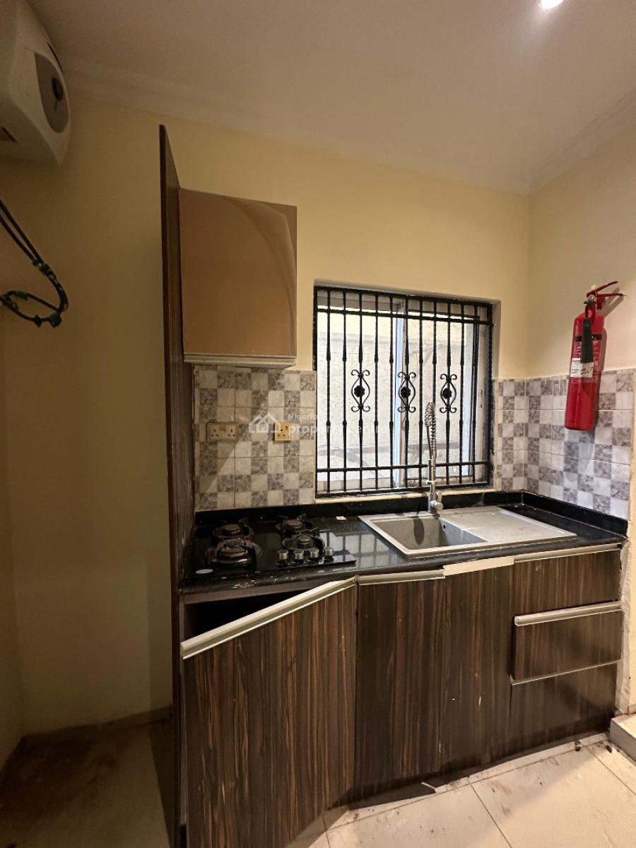 Mini Flat, Off Freedom Way, Lekki Phase 1, Lekki, Lagos, Mini Flat (room and Parlour) for Rent