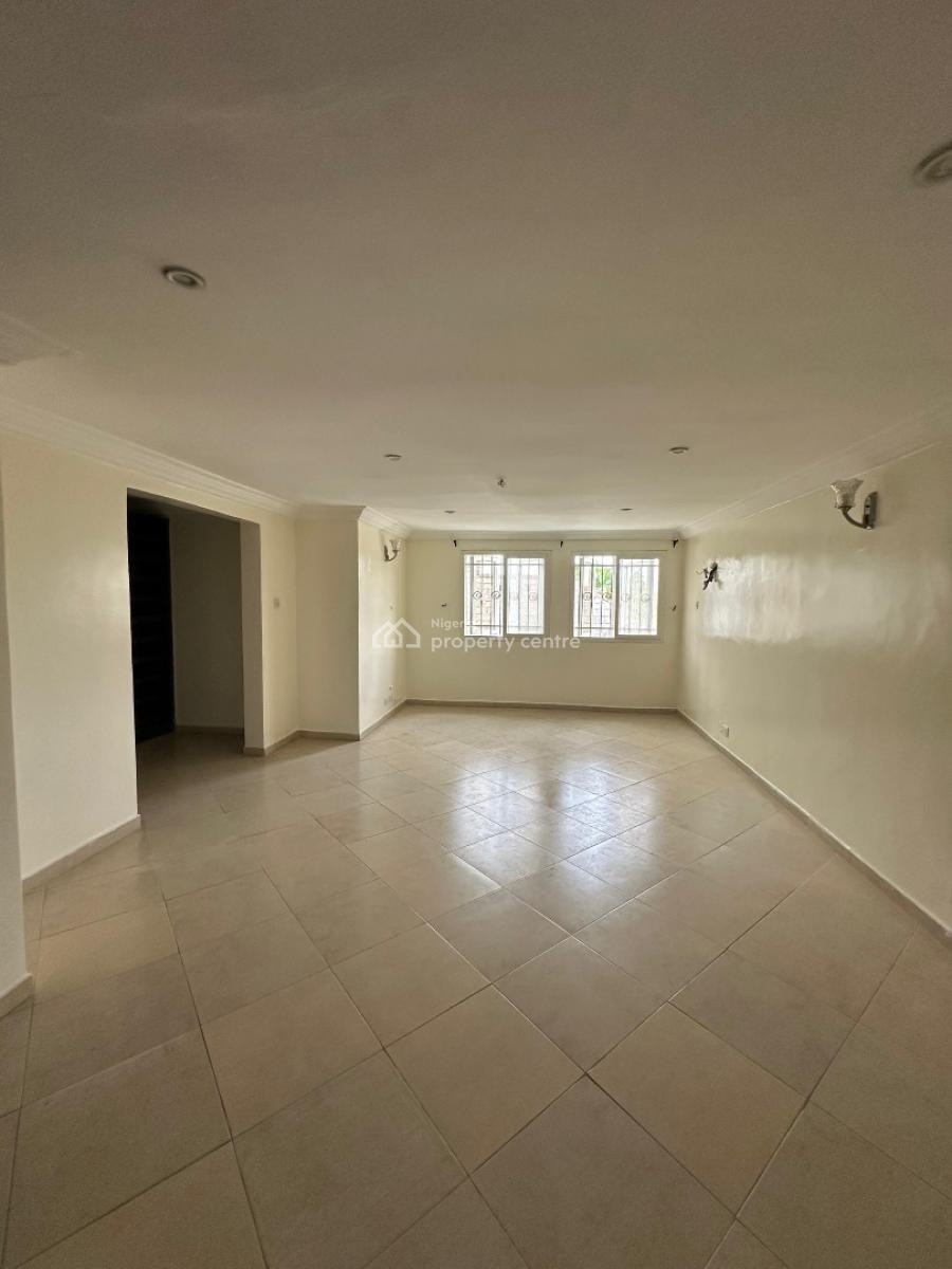 Neatly Built 2bed Apartment with Bq in Lekki Phase One, Lekki Phase One ,lekki ,lagos , Nigeria, Lekki Phase 1, Lekki, Lagos, Flat / Apartment for Rent