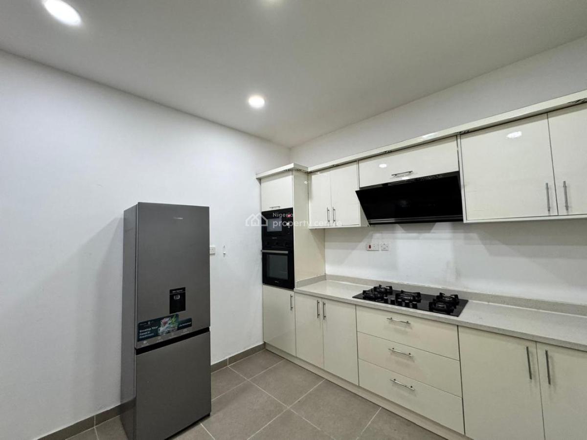 Amazing 4 Bedroom, Victoria Crest,orchid Road, Lekki, Lagos, Terraced Duplex Short Let