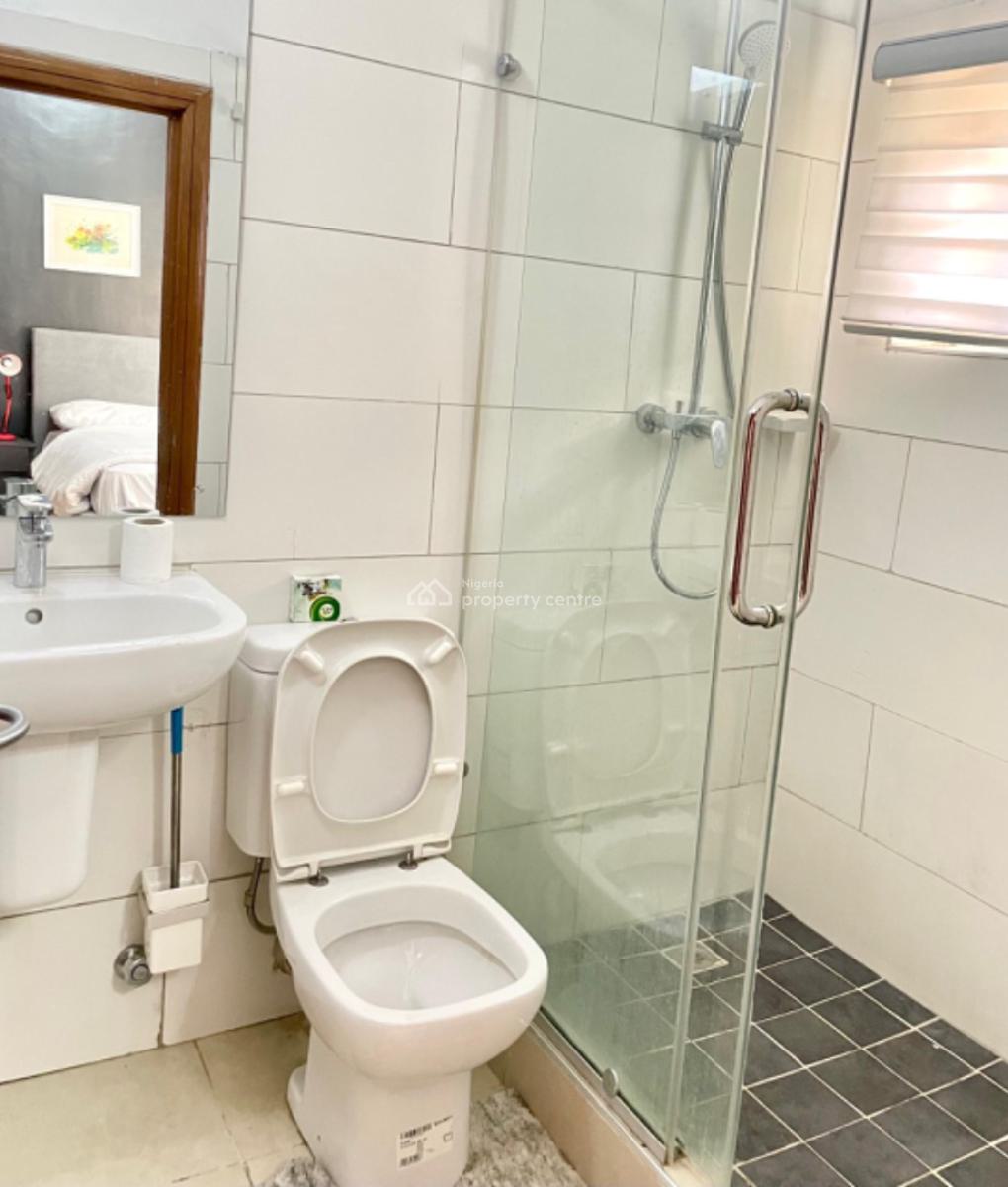Now Open: Your Perfect 4-bedroom Getaway!l, Olubunmi Off Freedom Way., Lekki Phase 1, Lekki, Lagos, Semi-detached Duplex Short Let