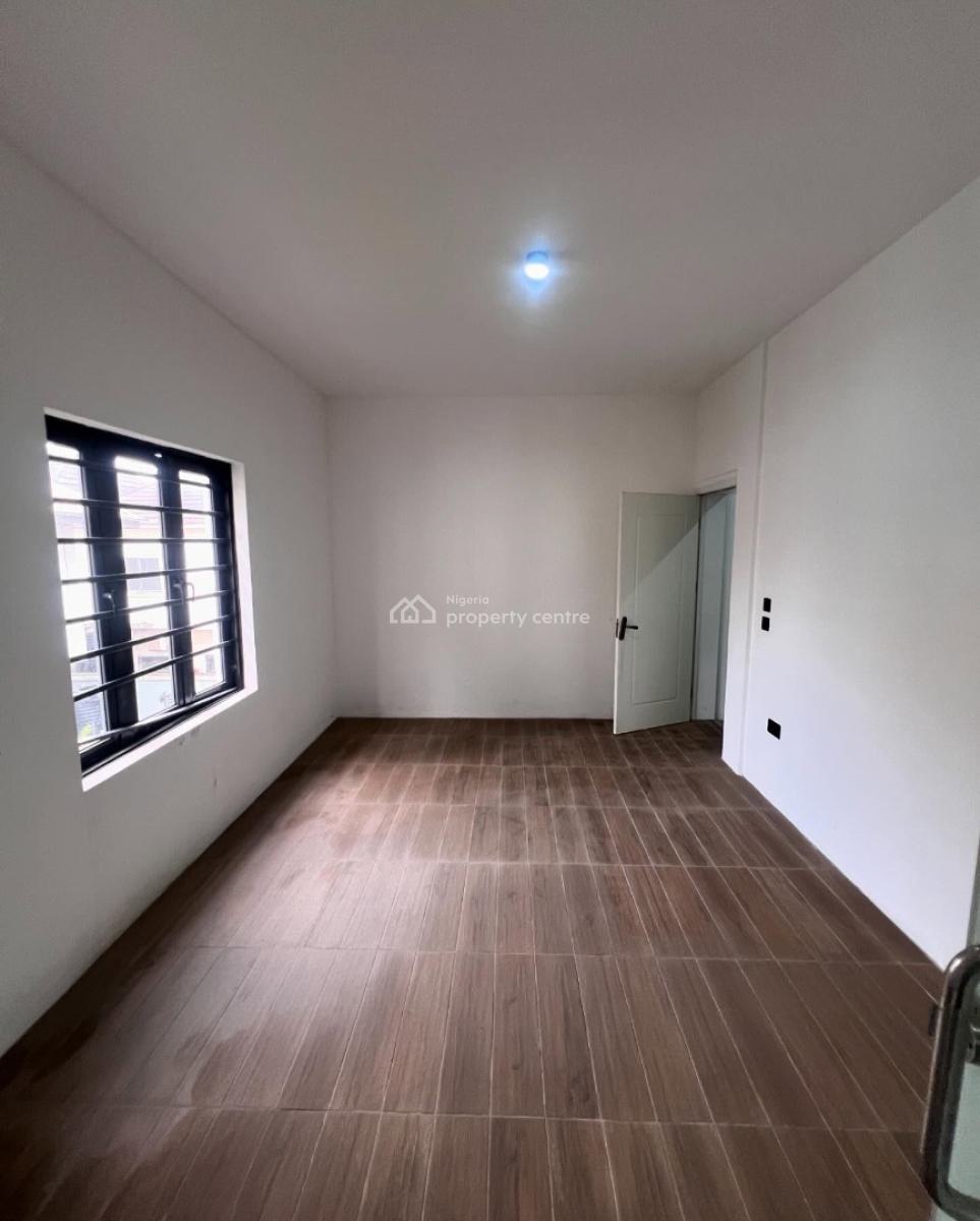 Lovely 2 Bedroom Apartment with Bq, Agungi, Agungi, Lekki, Lagos, Block of Flats for Sale
