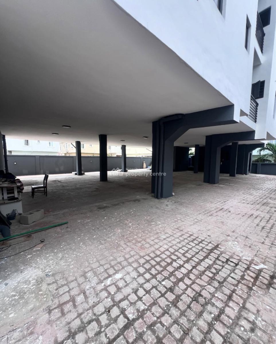 Lovely 2 Bedroom Apartment with Bq, Agungi, Agungi, Lekki, Lagos, Block of Flats for Sale