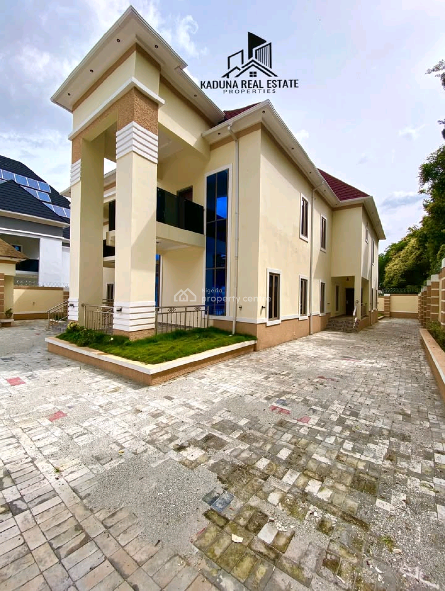 6 Bedroom Duplex with Guest Chalet & Bq ️  Location- Unguwa, Kaduna North, Kaduna, Terraced Duplex for Sale