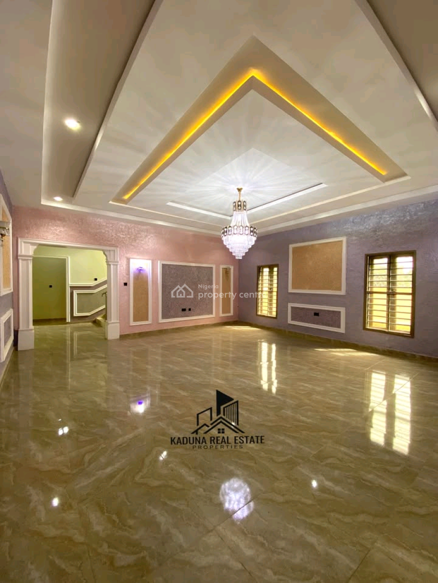 6 Bedroom Duplex with Guest Chalet & Bq ️  Location- Unguwa, Kaduna North, Kaduna, Terraced Duplex for Sale